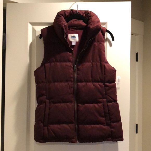 Old Navy Jackets \u0026 Coats | Old Navy Burgundy Vest | Color: Red | Size: S | Hungrypooh's Closet